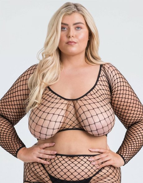 Izzy Nicholls 高品質のスター ギャラリー