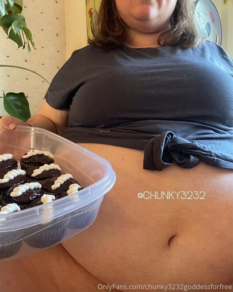 chunky3232goddessforfree ヌードのポルノスター ギャラリー