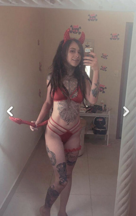 Lola Freak セックス女優 画像
