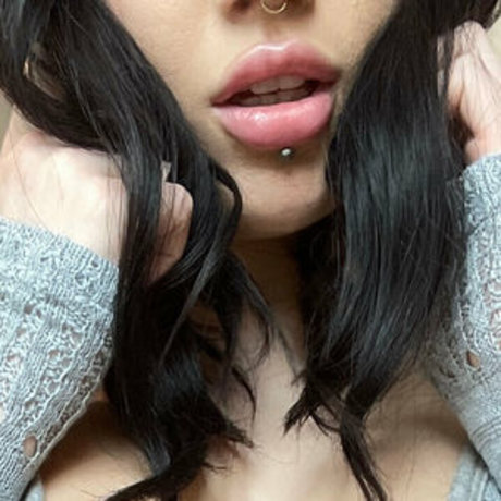 Willow Harper ホットなモデル 画像