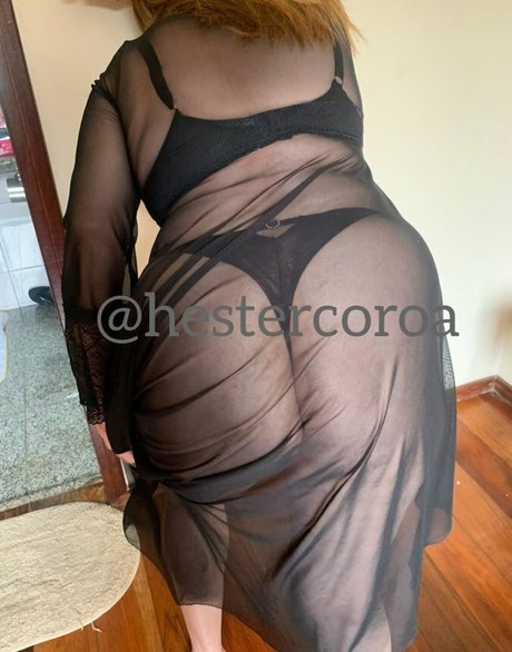 Hester Coroa xxxモデル 写真