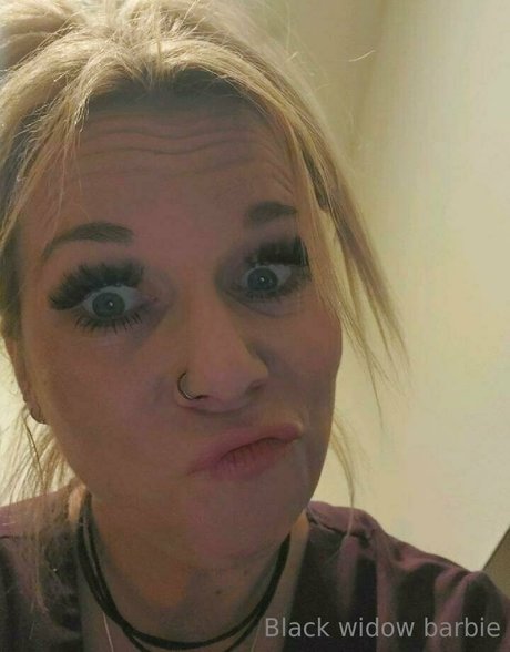 blackwidowbarbie 56 セクシーモデル 写真