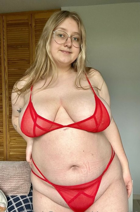 thiccangel69 美しいポルノスター 写真