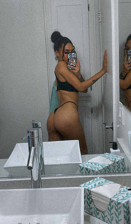 jaidah quinn ヌード女優 画像