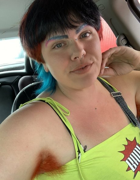gutter meatfree ヌードのポルノスター 写真