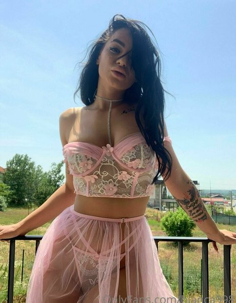 bianca998 ポルノスター 写真
