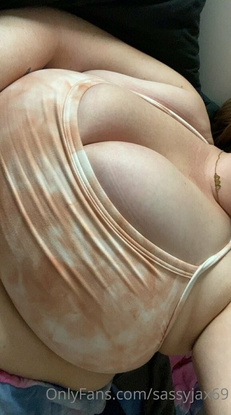 sassyjax69 ポルノモデル 写真