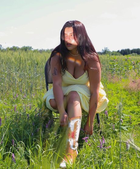 Nada C セックス女優 画像