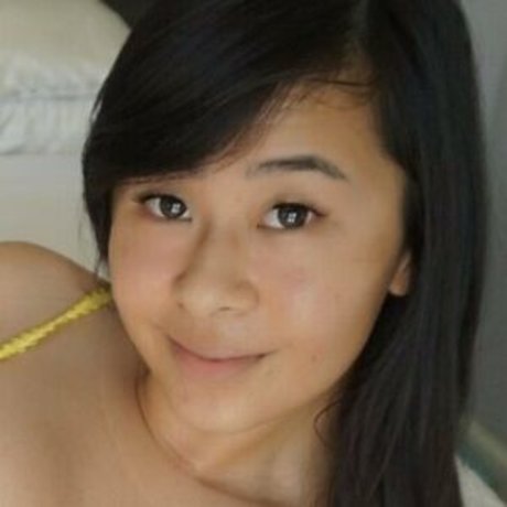 修道女オンリーファンズ 無料ポルノ 画像