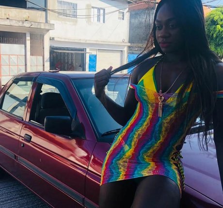 Fernanda Chocolatte 完璧な女優 写真