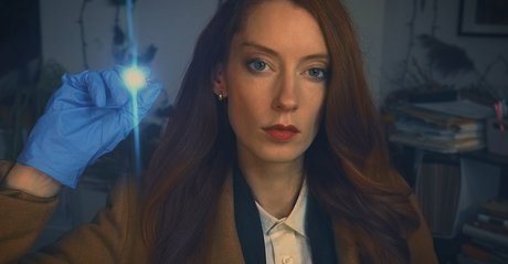 Miss Chloe ASMR 独占スター 写真
