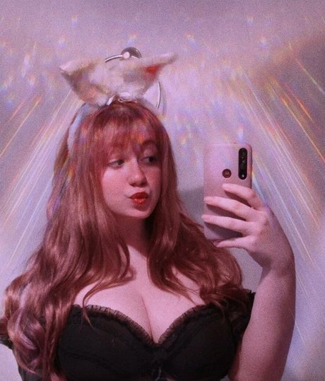 Heloisa CDNX ヌードモデル 画像