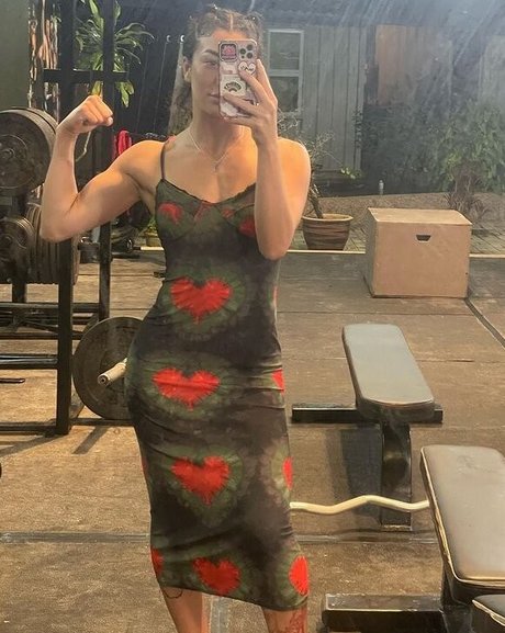 Jasmine Parr 裸のスター 画像