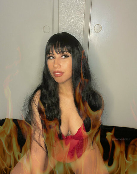 xxx エボニー オンリーファンズ 可愛い 写真