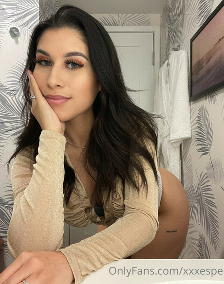 ショートティーンOnlyFans アダルト 写真