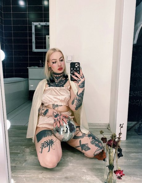 dariamilk xxxポルノスター 写真