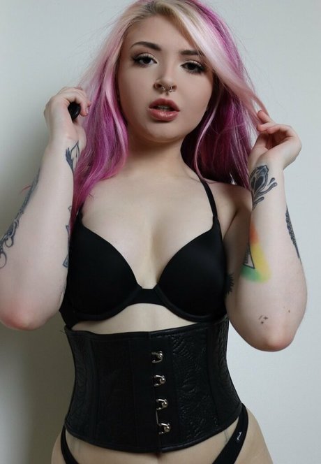 alicephantom free 独占女優 写真