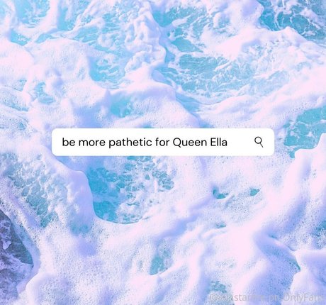 ellastarfire ヌードのポルノスター 写真