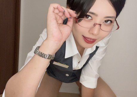 Mikonami エロティックモデル 写真