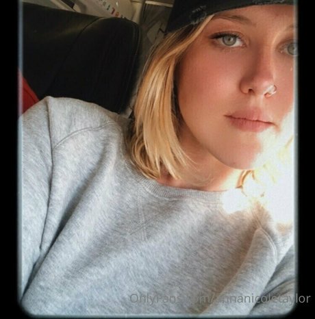 annanicoletaylor 美しいモデル アーカイブ