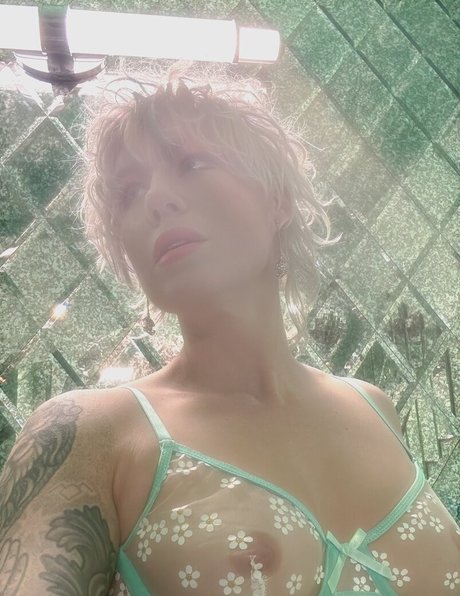 DanikaXIX 美しいモデル 写真