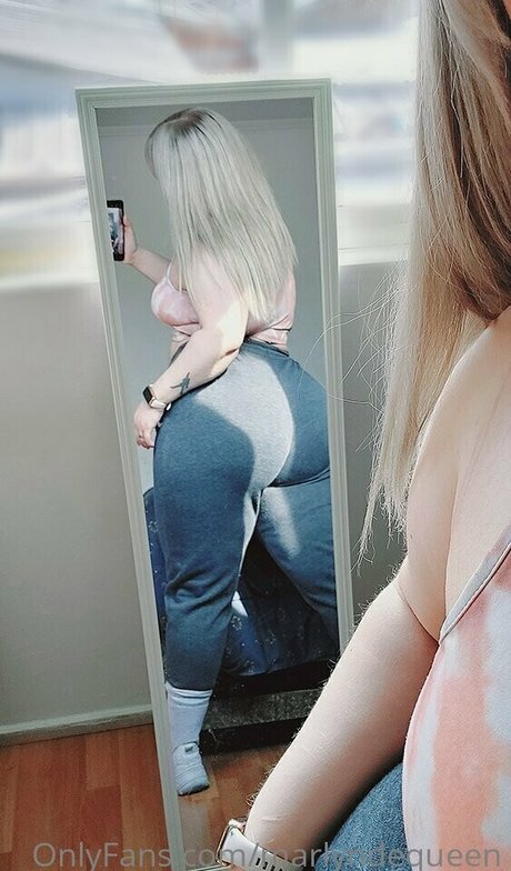 marlyndequeen ホットなスター 写真