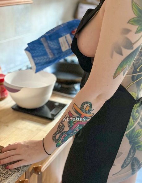altzoey 独占女優 写真