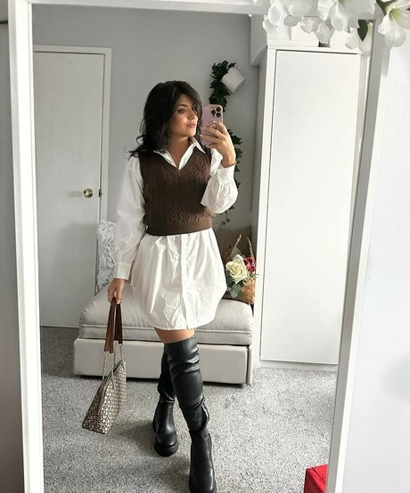 Lily Fiore 可愛いモデル 写真