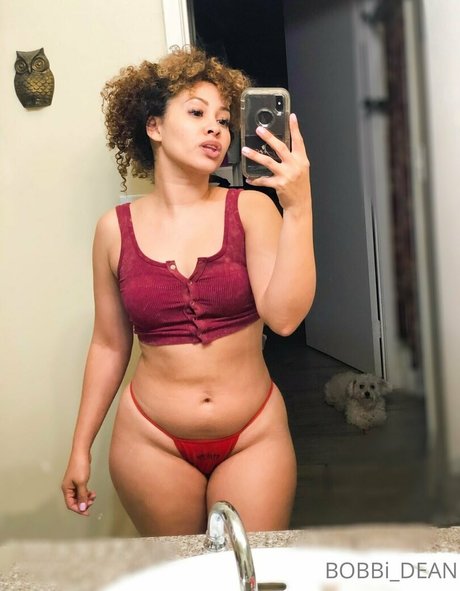 Bobbi dean ポルノスター 可愛い 写真