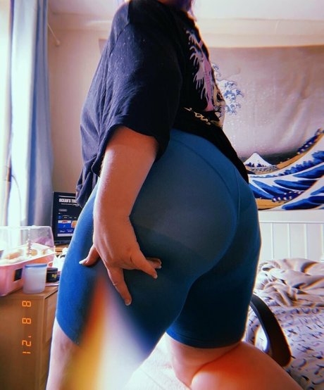 phoebetheunistudent ホットスター 写真