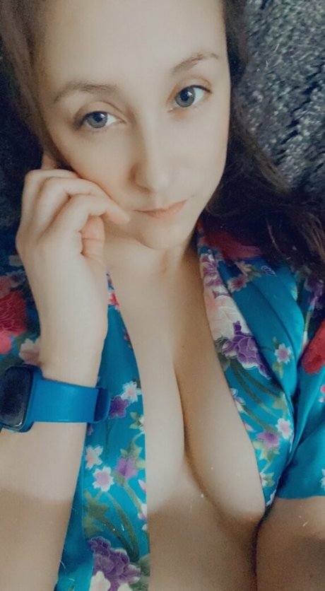 luna goodchild ポルノスター ヌード 画像