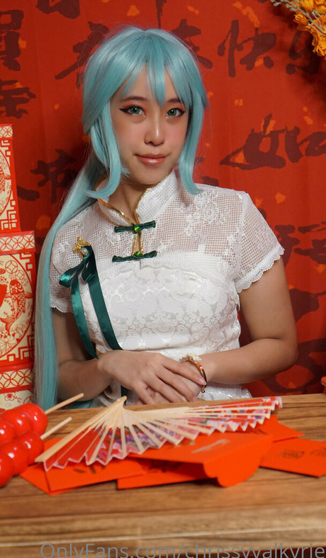 chrissyvalkyrie トップモデル 画像