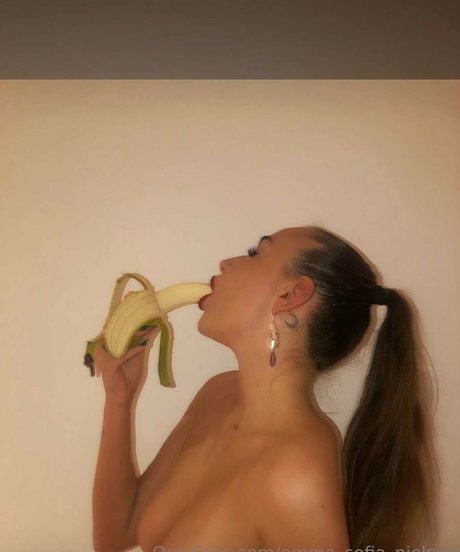 emma sofia nielsen 美しいスター 写真