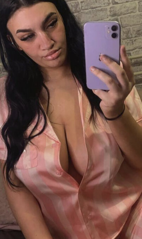 Chloe Ann Whitham スター xxx 写真