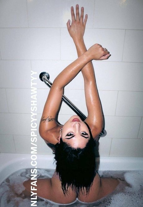 jessicababy13101 ポルノスター トップ 写真