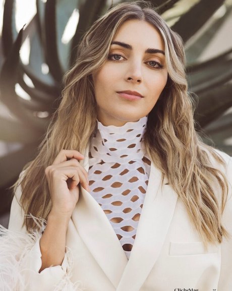 Emelia Hartford 無料のポルノスター 写真