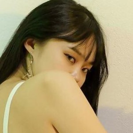 Inah Sekiz スター ヌード 画像