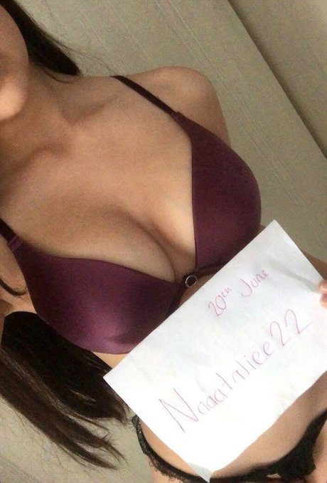 Naaataliee22 素敵なポルノスター 画像