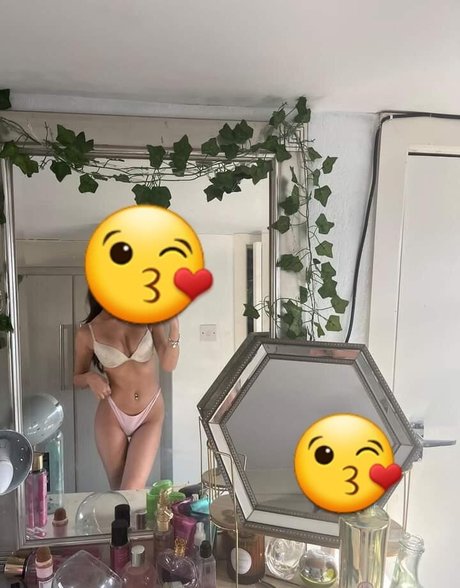 Naaataliee22 完璧な女優 写真