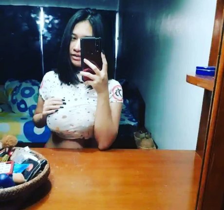 Warunee Thanyaphu 最高のモデル 写真