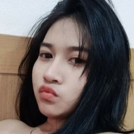 Warunee Thanyaphu 美しいモデル 画像