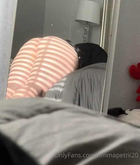 bigtittyemma HDポルノスター 写真
