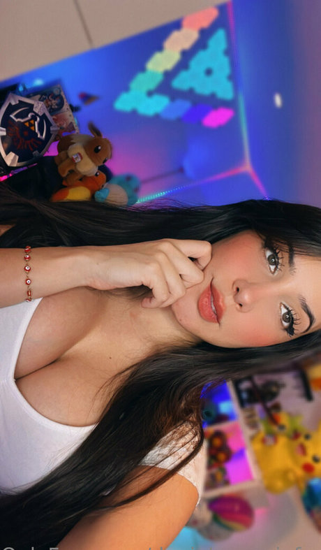 danielaazuajefree ポルノスター 裸 写真