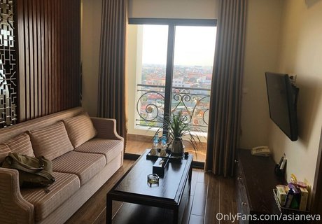 asianeva 裸のポルノスター ギャラリー