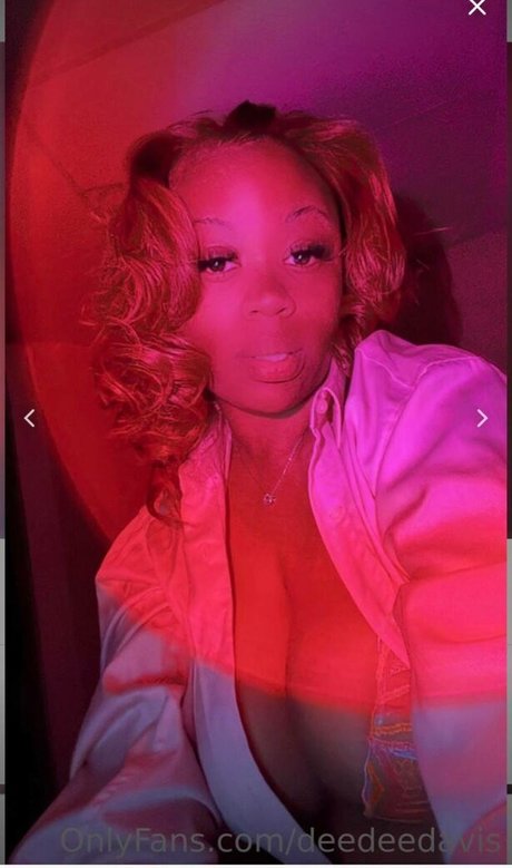 Dee Dee Davis ポルノスター 美しい 画像