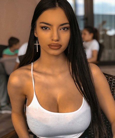 Kristina Djedovic HDポルノスター 写真