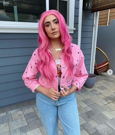 Safiya Nygaard アダルトモデル 写真