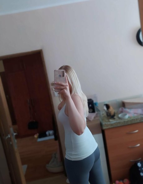 aestheticusernameuwu 美しいモデル 写真