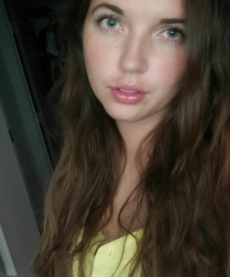 Lisa ASMR top profile image