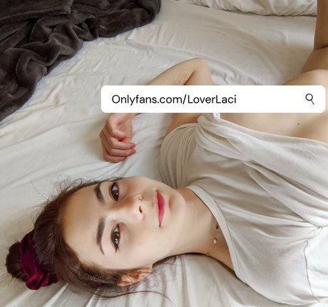 loverlacifree profile image